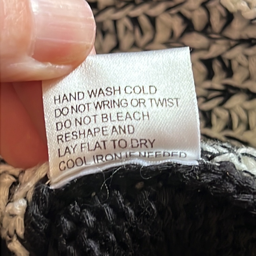 Tabitha Ribbed Ragland sweater - Picture 5 of 6